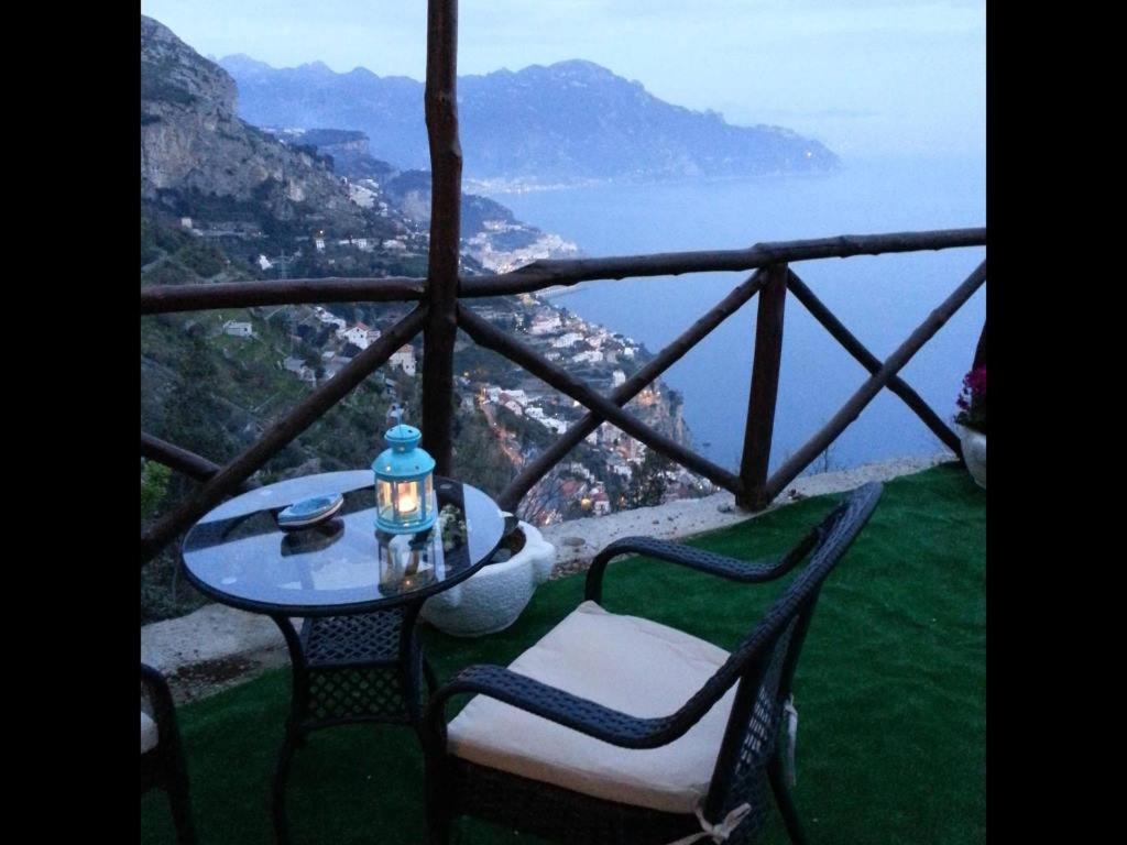 La Casetta Nel Bosco, Amalfi Buitenkant foto