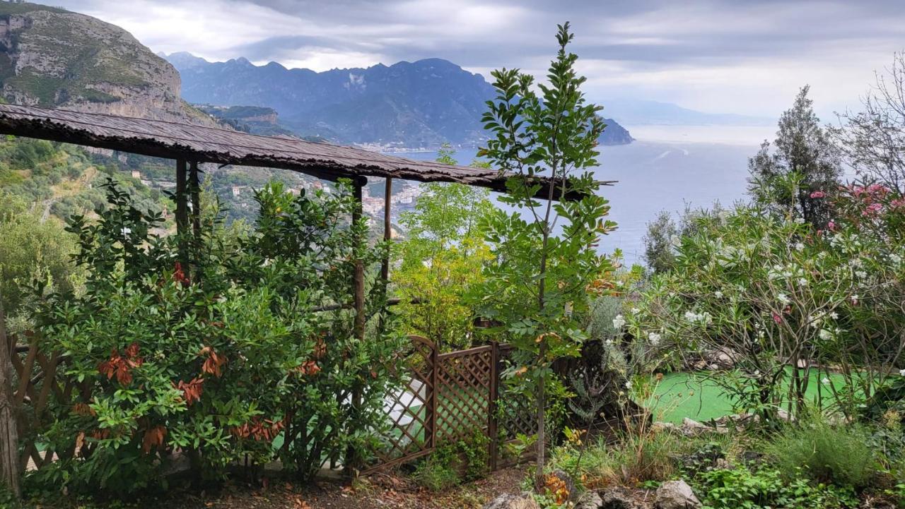 La Casetta Nel Bosco, Amalfi Buitenkant foto