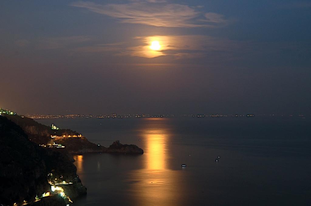 La Casetta Nel Bosco, Amalfi Buitenkant foto